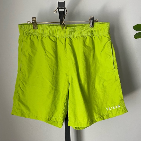 Taikan Nylon Shorts Green Moss Green Hybrid Mens Size Medium - Picture 1 of 7